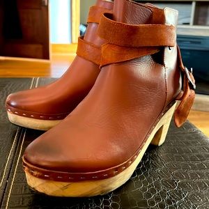 Ankle boots in great condition